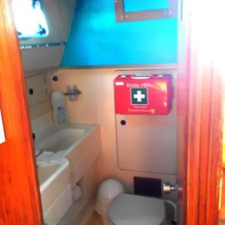 Voilier Calme Et Cosy Sète