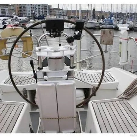 Voilier Calme Et Cosy Hotel en barco Sète